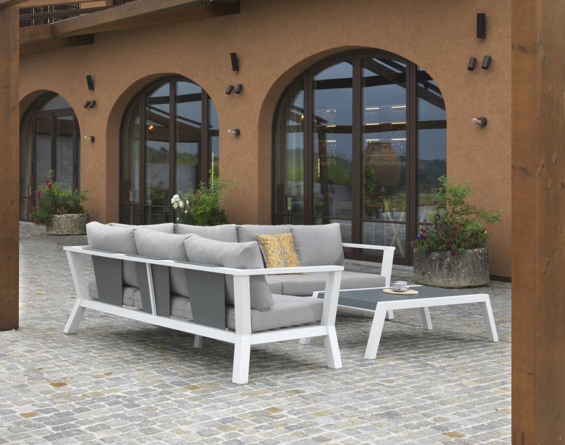 Salotti da giardino: rendi il giardino la tua oasi di relax! 