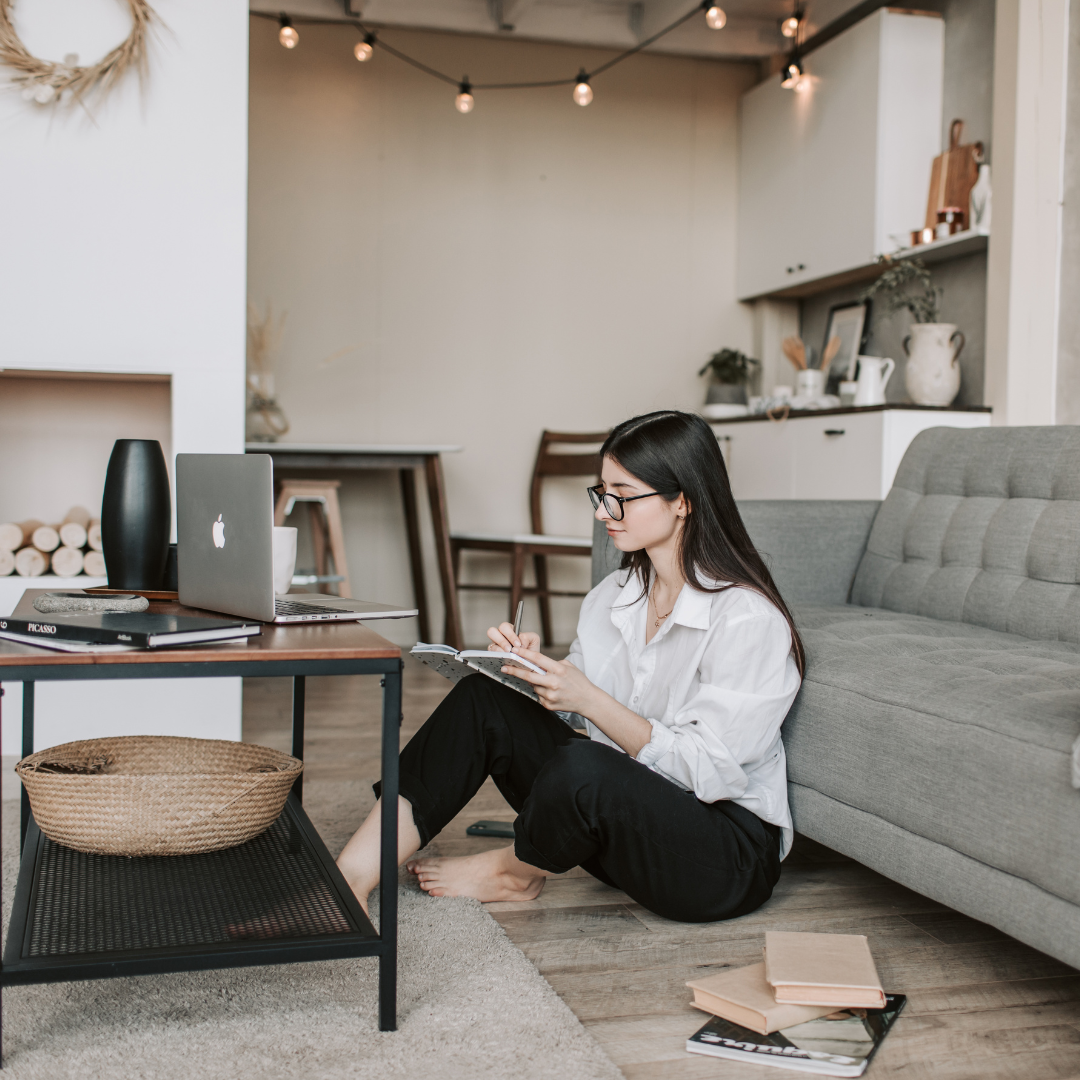Arredo smart working, come creare spazi funzionali e confortevoli in casa
