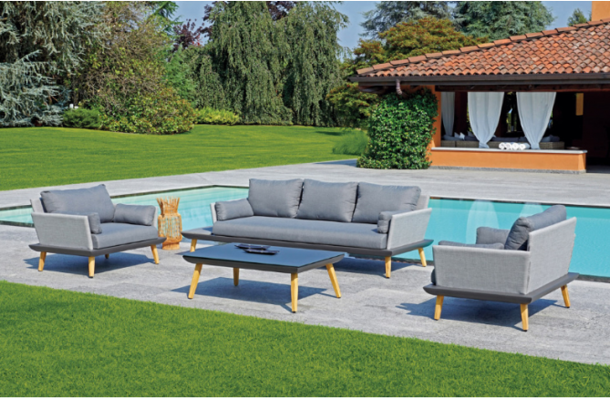 Arredamento esterno: l'importanza di un salotto da giardino